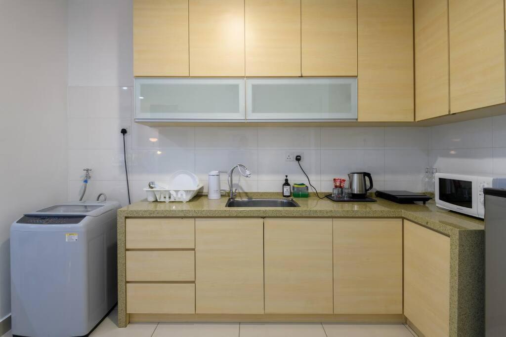 Apartamento 2R1B/Seaview Tropical /1~8Pax/Gurney Mansion One George Town Exterior foto